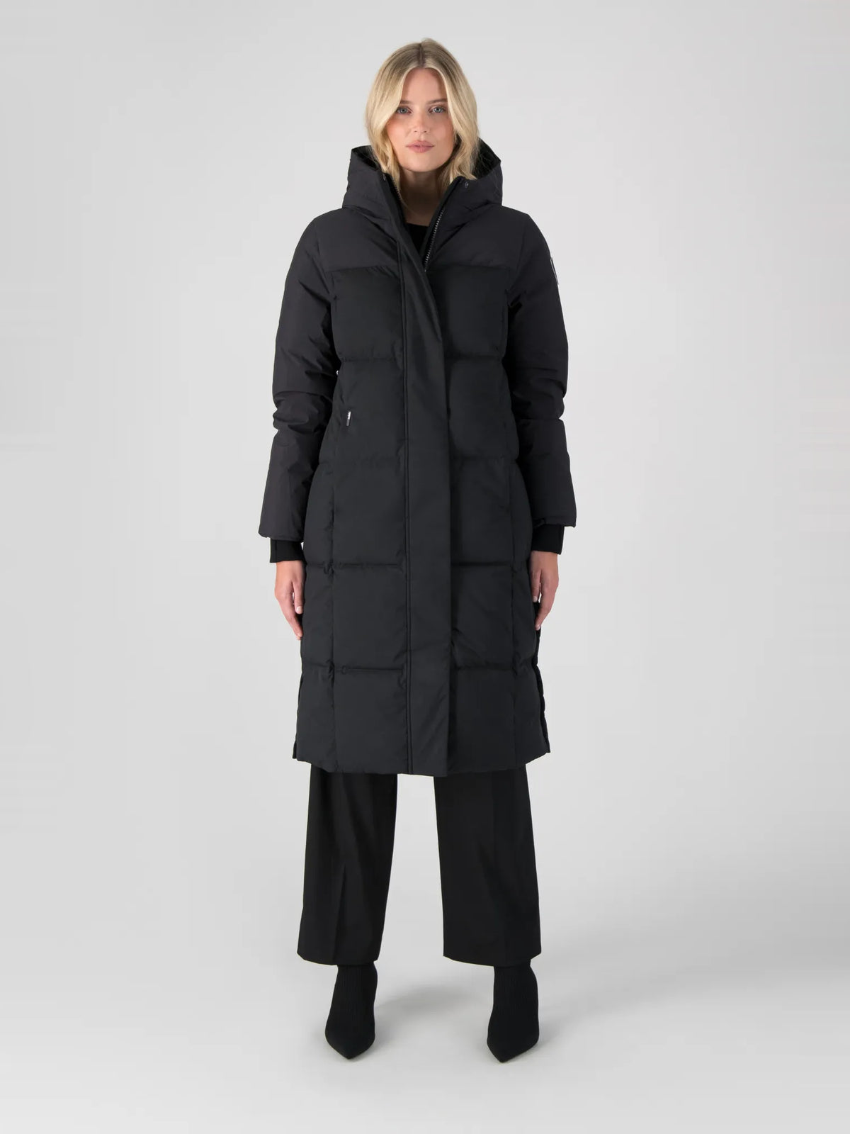 Millie Women's Long Puffer Jacket - Black